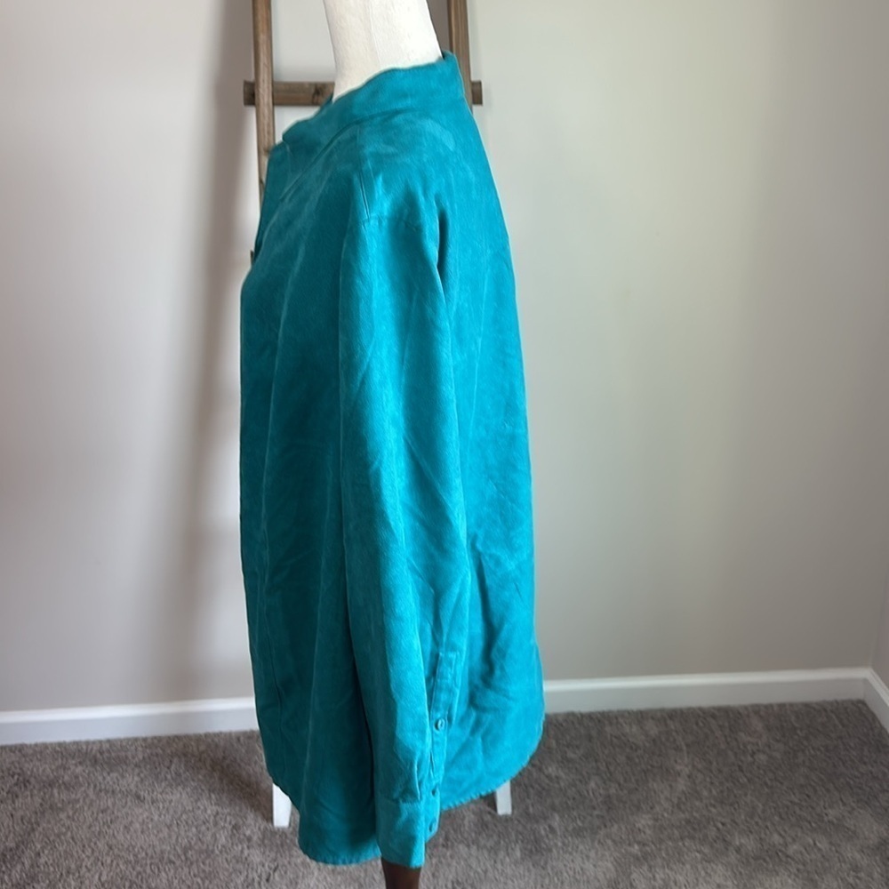 Catherines Long Sleeve Button Down Suede Like Shirt Size 1X (18/20W) in GUC - Picture 14 of 17
